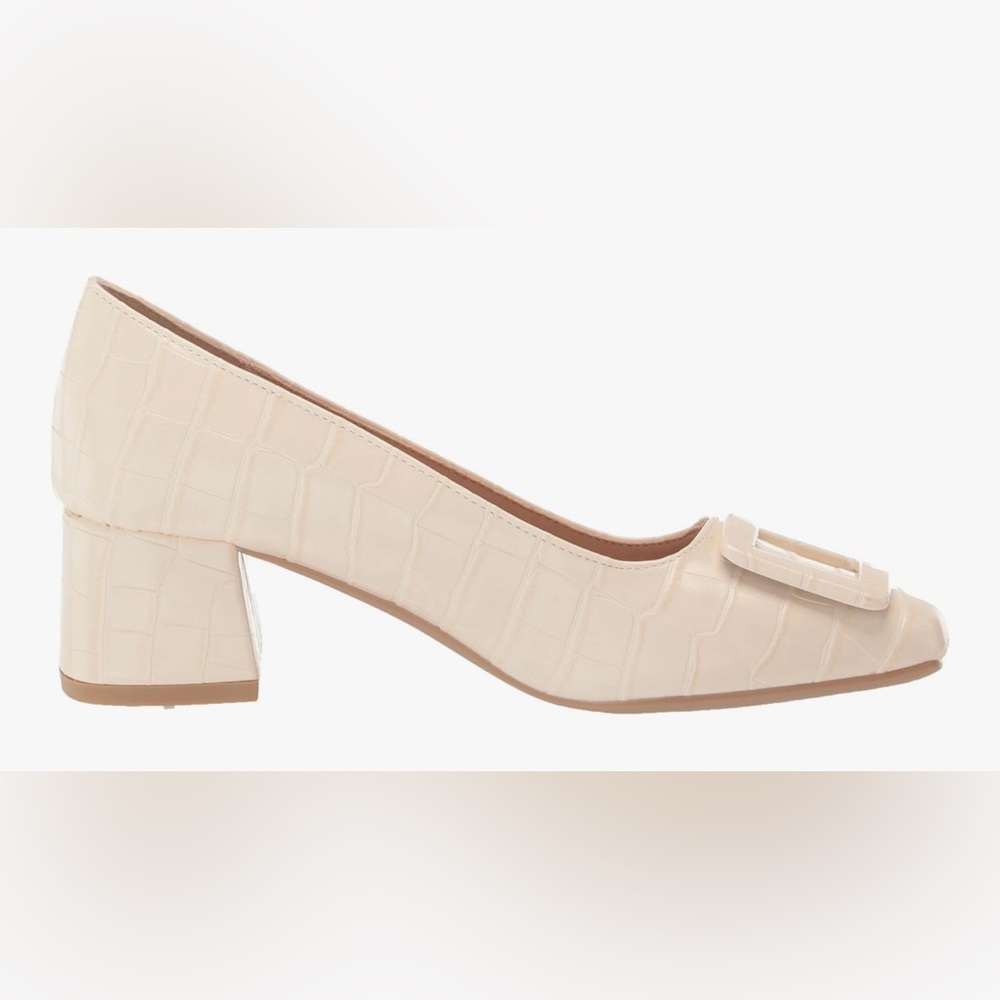 Chinese Laundry Big Ben Ivory Croc Pumps with Comfort Cushion - Picture 4 of 12